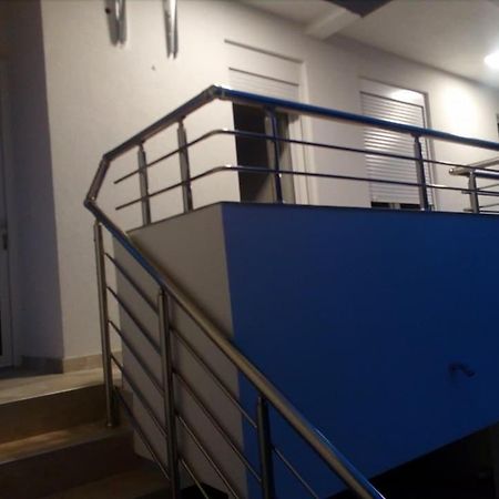 Apartmani M&V Sutomore Exteriör bild
